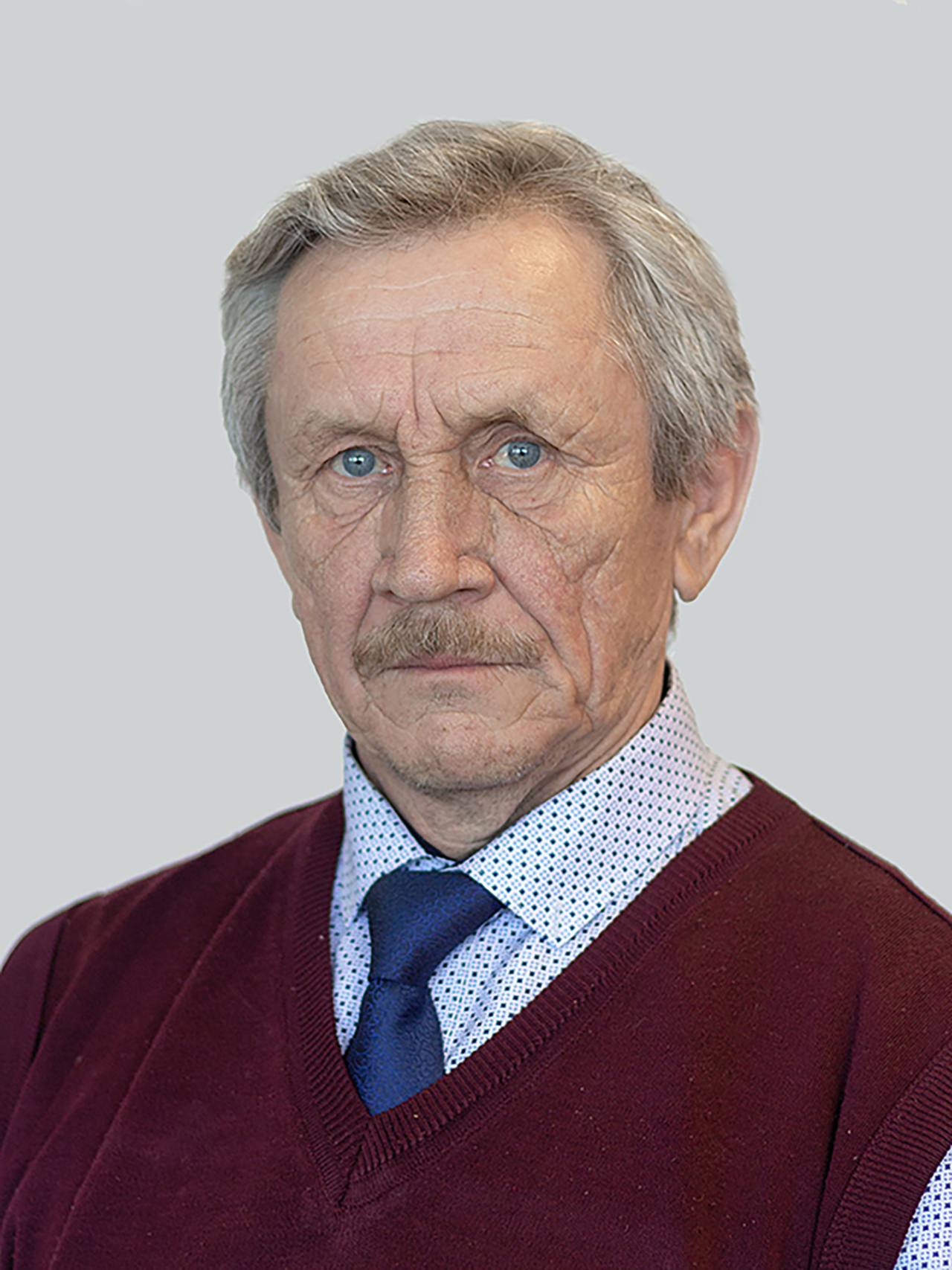Ельцов Андрей Эдуардович.